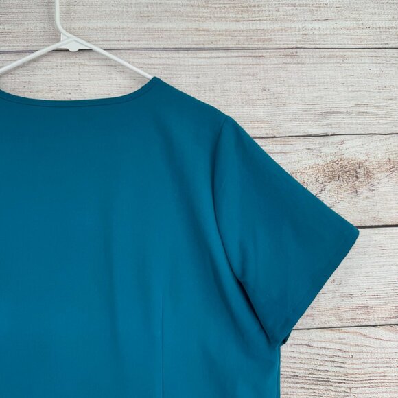 Figs‎ Casma Three Pocket Scrub Top Women's Size XL Pacific Blue - Picture 4 of 11
